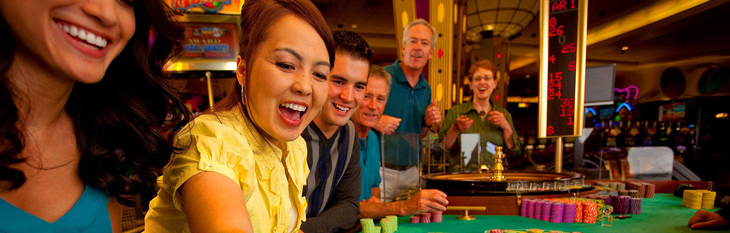 Pros and cons of gambling casinos